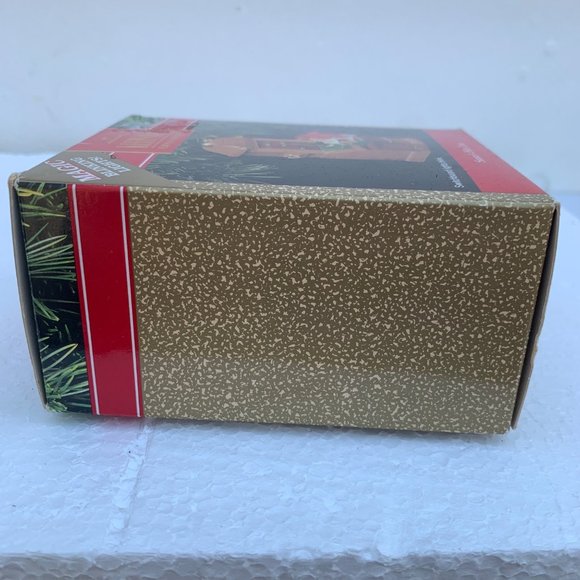 Santa's Hot Line Hallmark Magic Christmas Ornament - 1991 - Picture 11 of 12